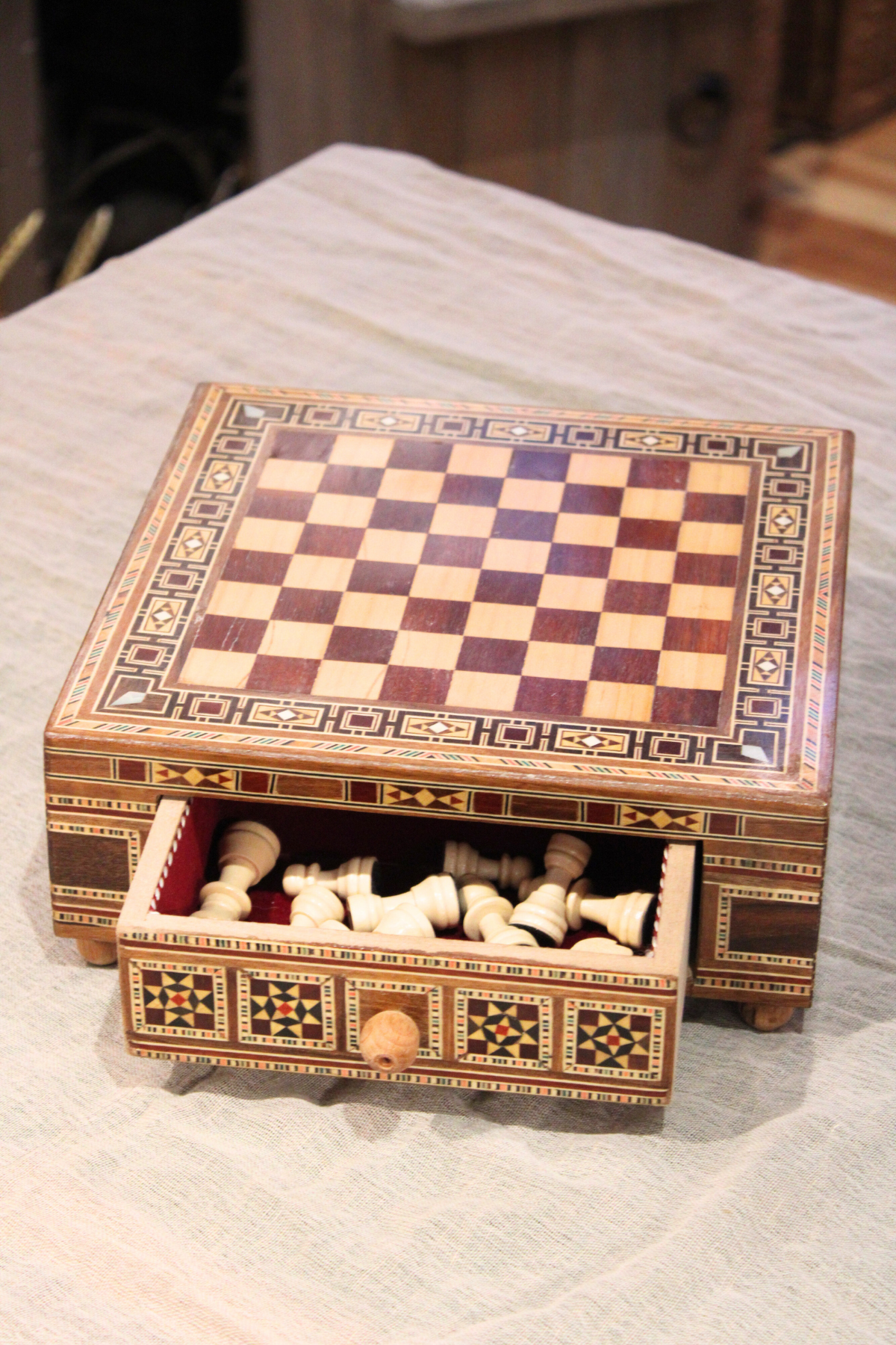 Ishq Syrian Mosaic Chess Board