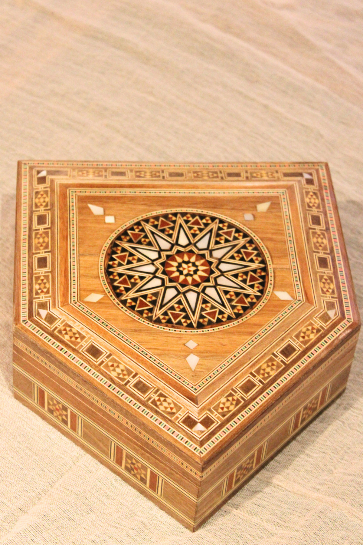 Pyramid Mosaic Jewllery Box